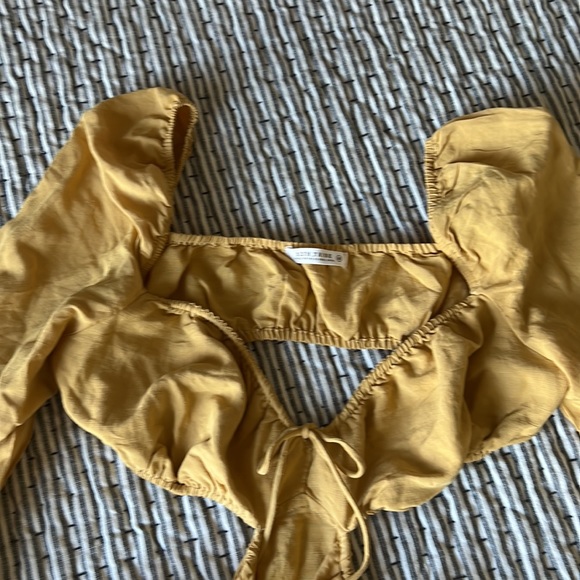 Mustard cut-out puff sleeve dress, M, 12th Tribe - Picture 2 of 8